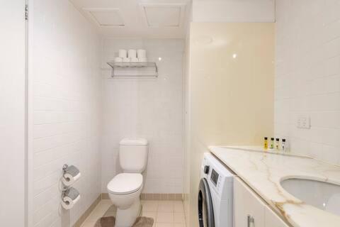 Roma Studio Apartment In Collins Street Melbourne City Exterior foto